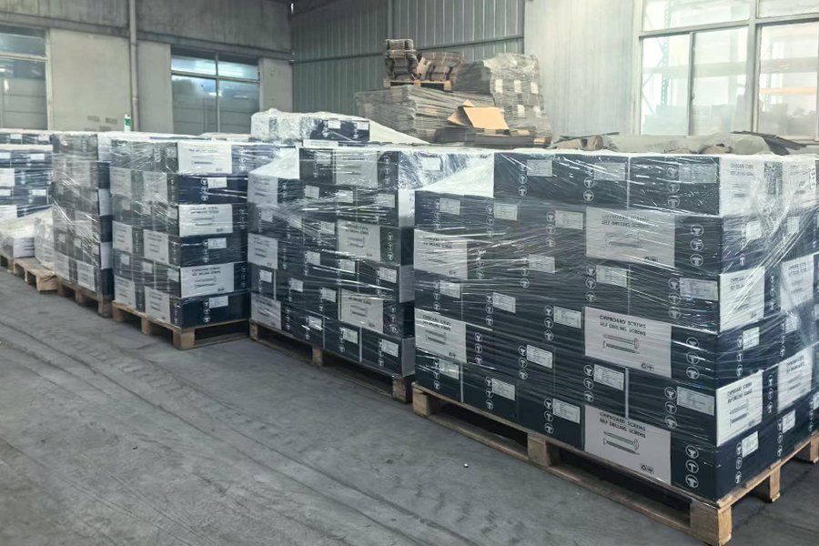 Ambalare si depozitare